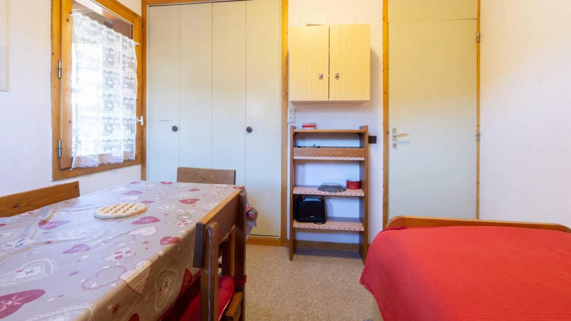 Apartment Appart Au Pied Des Pistes La Plagne-Tarentaise